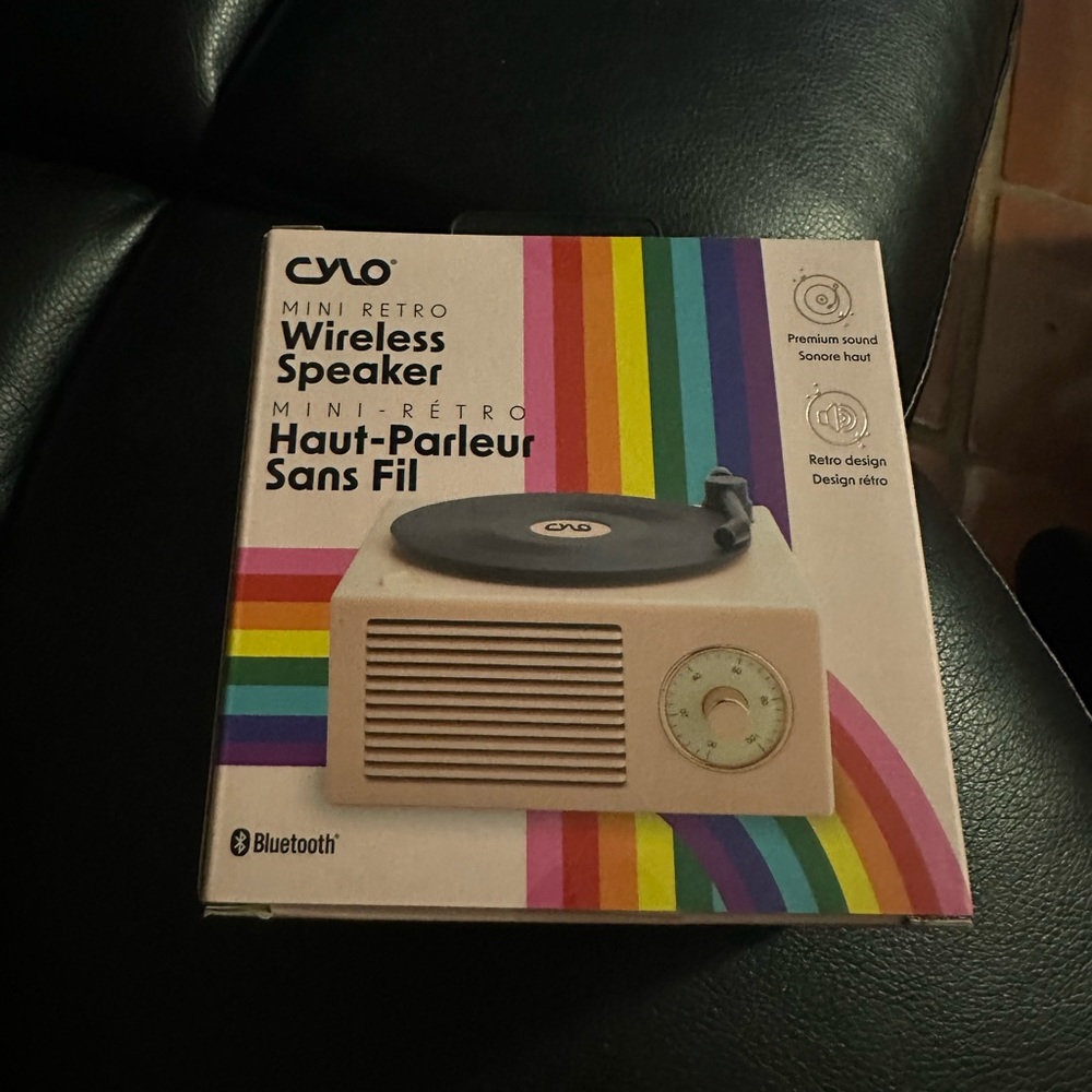 Cylo mini retro wireless speaker